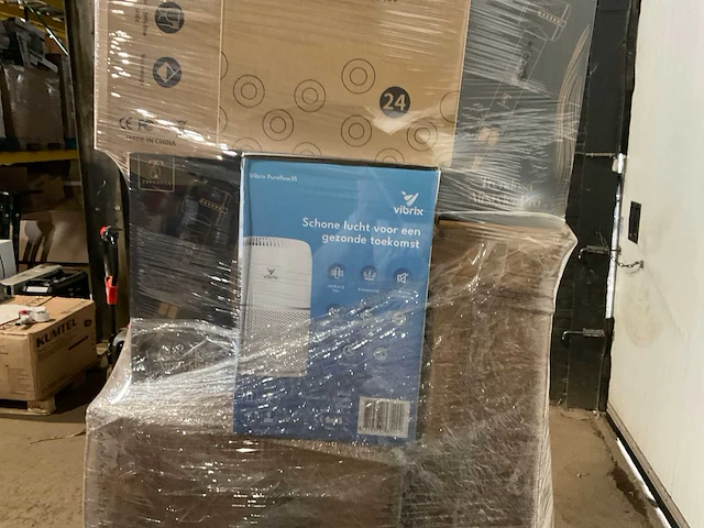 Pallet retourgoederen - afbeelding 2 van  23