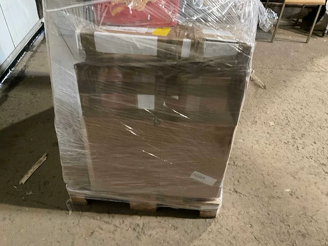 Pallet retourgoederen - afbeelding 16 van  23