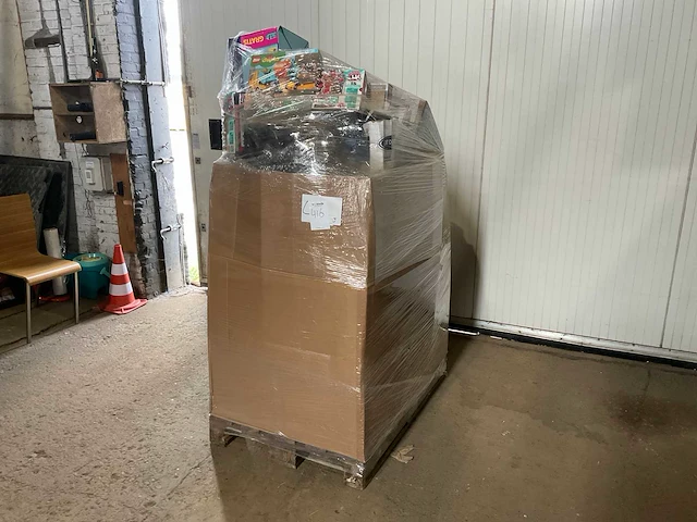 Pallet retourgoederen - afbeelding 1 van  20