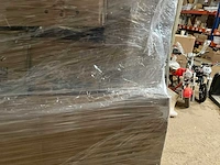 Pallet retourgoederen - afbeelding 2 van  16