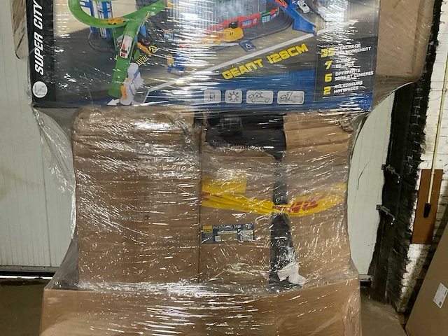 Pallet retourgoederen - afbeelding 11 van  16