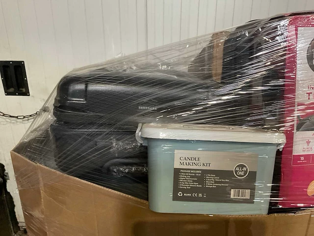 Pallet retourgoederen - afbeelding 4 van  9