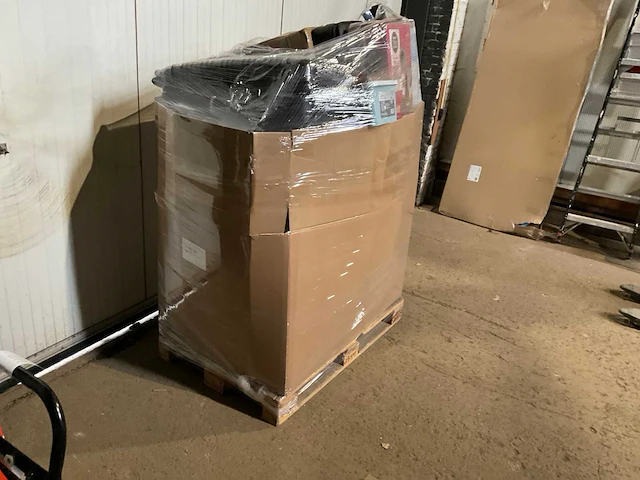 Pallet retourgoederen - afbeelding 6 van  9