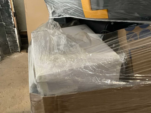 Pallet retourgoederen - afbeelding 2 van  15