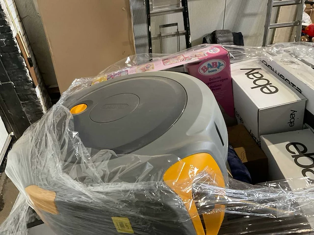 Pallet retourgoederen - afbeelding 15 van  15