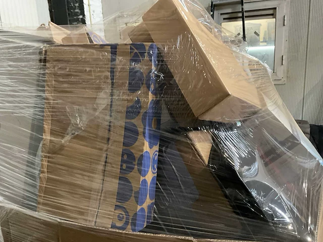 Pallet retourgoederen - afbeelding 8 van  16