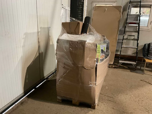 Pallet retourgoederen - afbeelding 2 van  10
