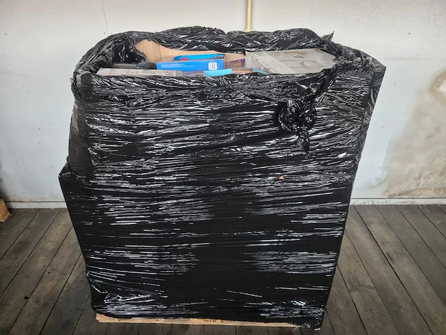 Pallet retourgoederen - afbeelding 1 van  2