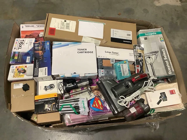 Pallet retourgoederen - afbeelding 1 van  8