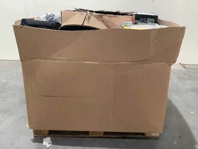 Pallet retourgoederen - afbeelding 8 van  9