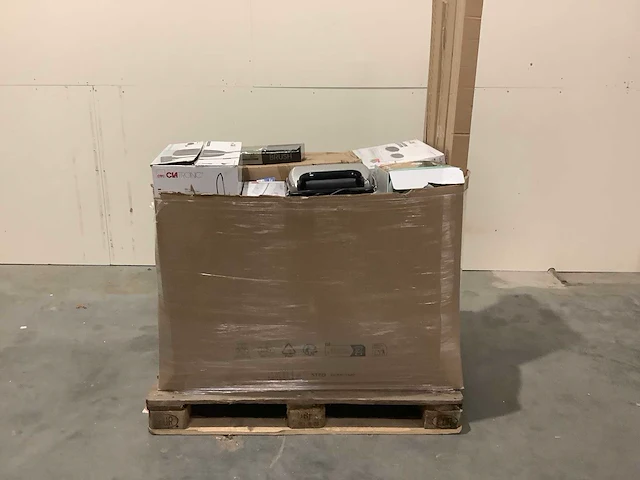 Pallet retourgoederen - afbeelding 8 van  9