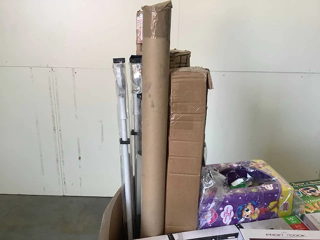 Pallet retourgoederen - afbeelding 6 van  9