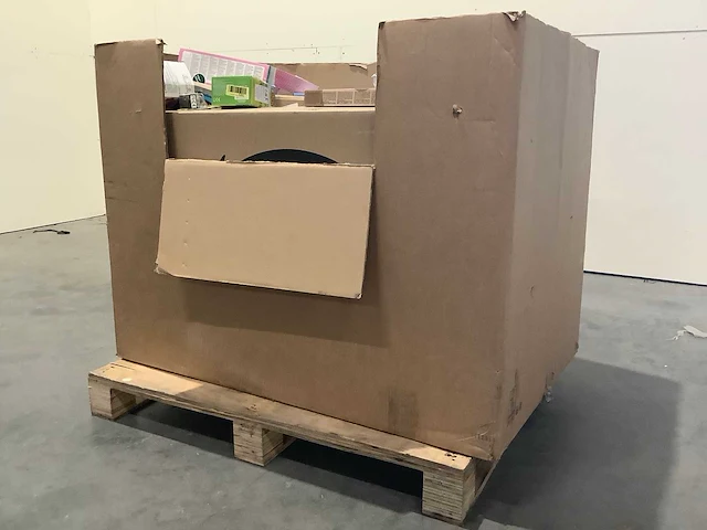 Pallet retourgoederen - afbeelding 2 van  4