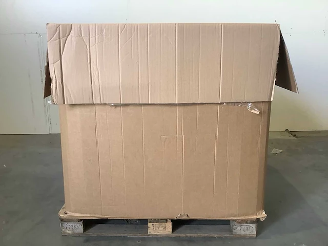 Pallet retourgoederen - afbeelding 3 van  4