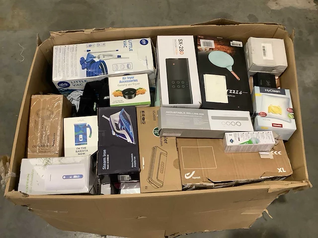 Pallet retourgoederen - afbeelding 1 van  9
