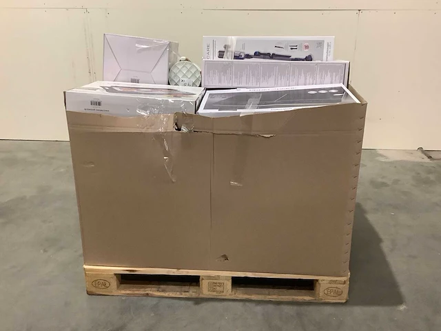 Pallet retourgoederen - afbeelding 7 van  8