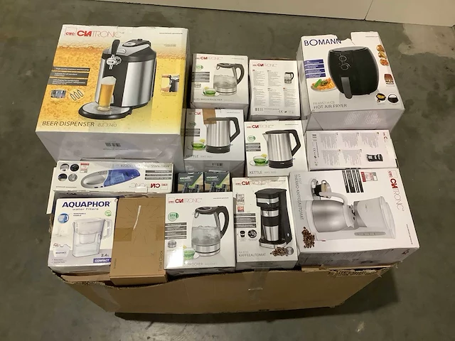 Pallet retourgoederen - afbeelding 1 van  10