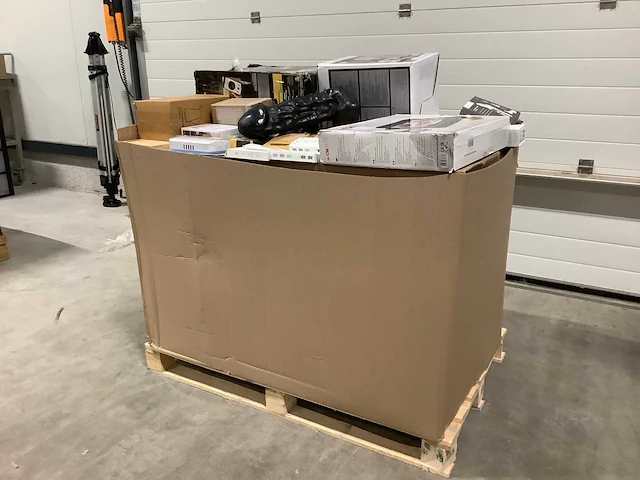 Pallet retourgoederen - afbeelding 6 van  8