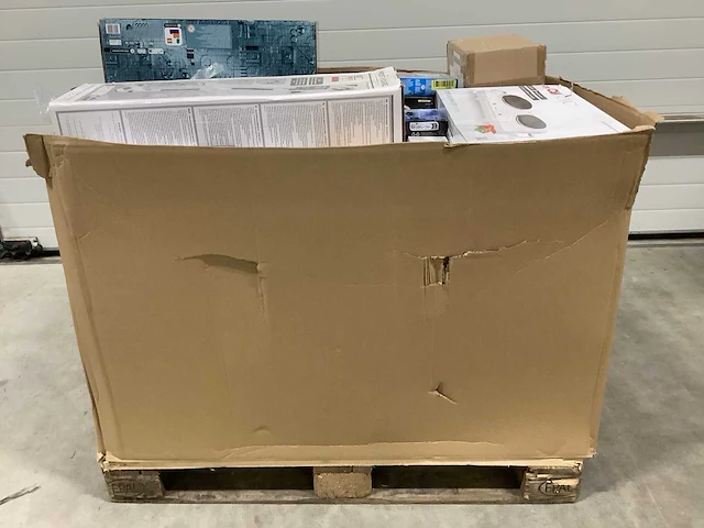 Pallet retourgoederen - afbeelding 7 van  8