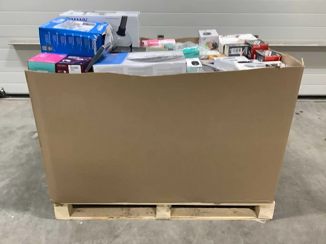 Pallet retourgoederen - afbeelding 8 van  9