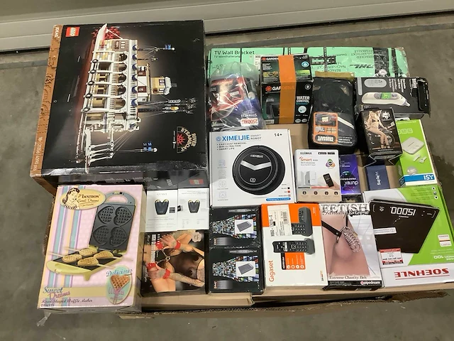 Pallet retourgoederen - afbeelding 1 van  9