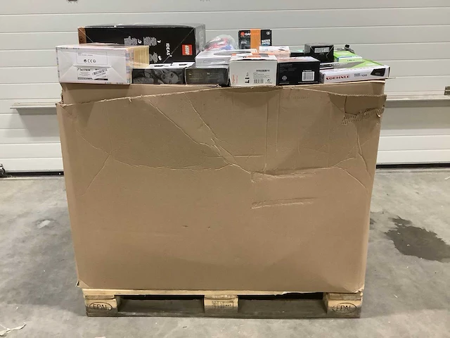Pallet retourgoederen - afbeelding 8 van  9