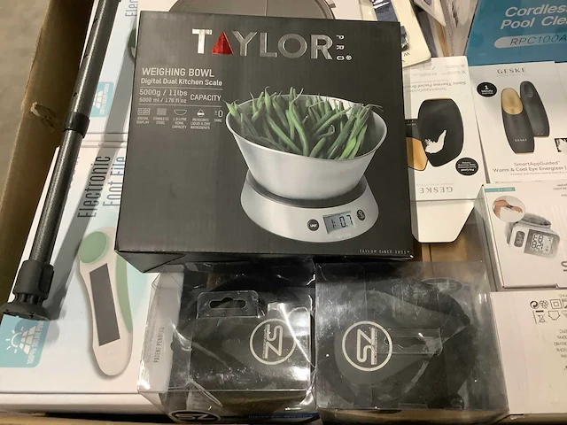 Pallet retourgoederen - afbeelding 8 van  10