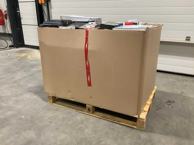 Pallet retourgoederen - afbeelding 6 van  8