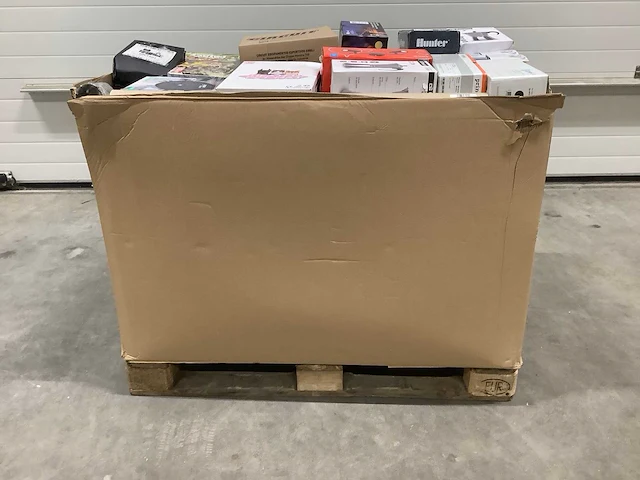 Pallet retourgoederen - afbeelding 8 van  9