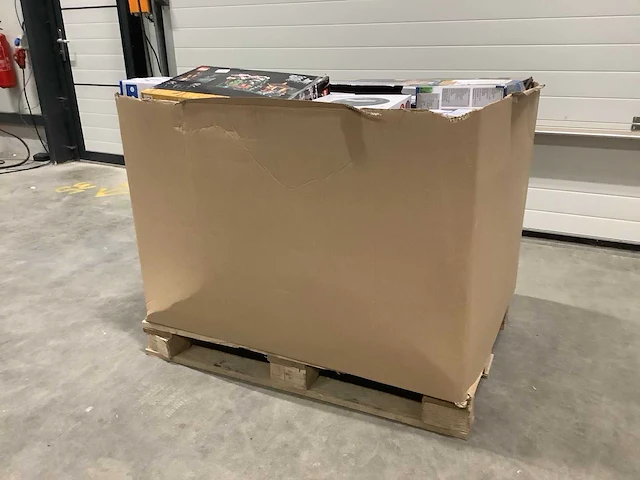 Pallet retourgoederen - afbeelding 6 van  8