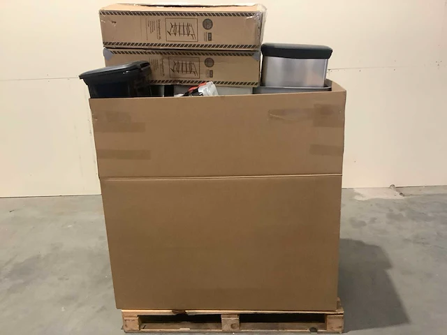 Pallet retourgoederen - afbeelding 2 van  7