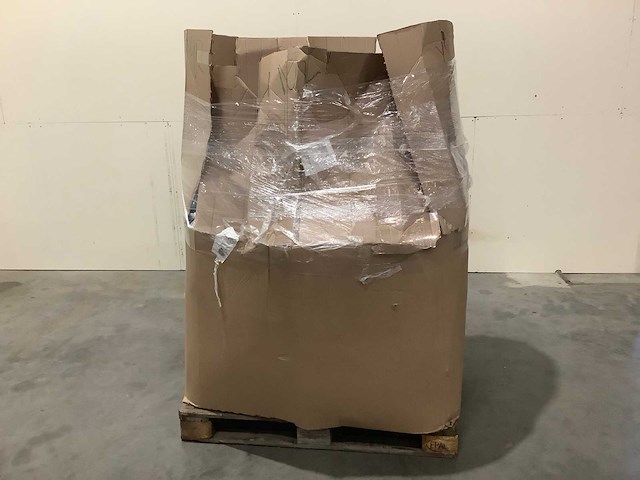 Pallet retourgoederen - afbeelding 2 van  7