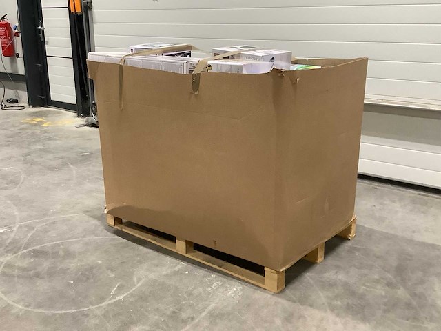 Pallet retourgoederen - afbeelding 7 van  9
