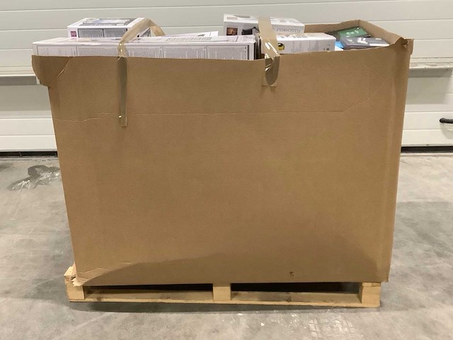 Pallet retourgoederen - afbeelding 8 van  9