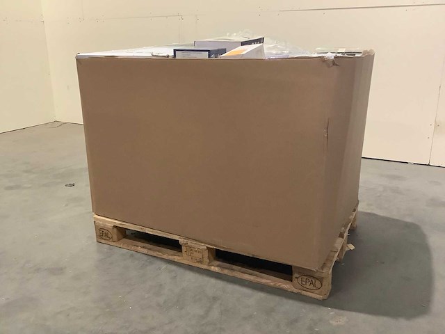 Pallet retourgoederen - afbeelding 6 van  8