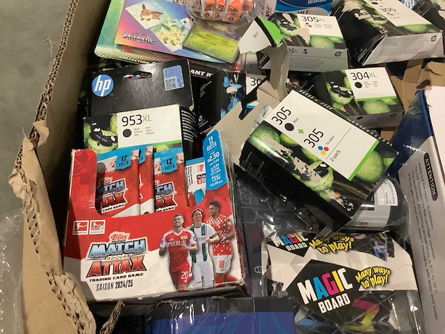 Pallet retourgoederen - afbeelding 2 van  9