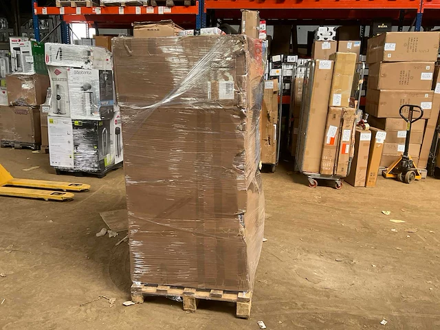 Pallet retourgoederen - afbeelding 7 van  12