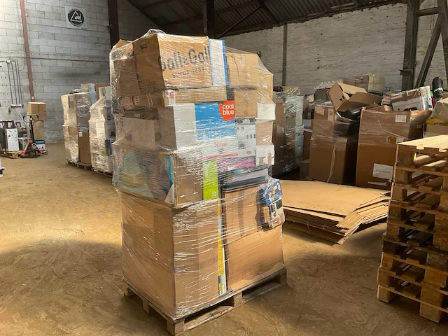 Pallet retourgoederen - afbeelding 16 van  19