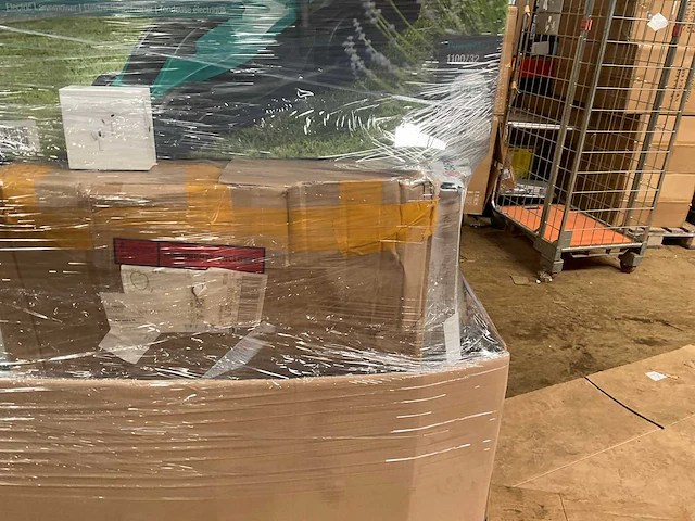 Pallet retourgoederen - afbeelding 3 van  18