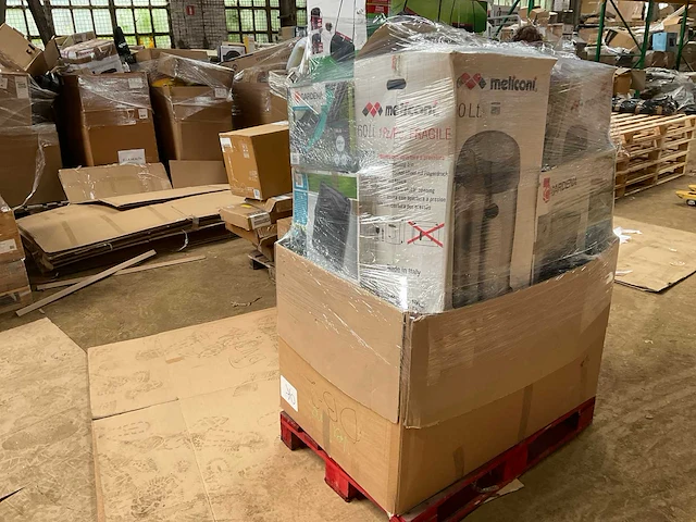 Pallet retourgoederen - afbeelding 17 van  18