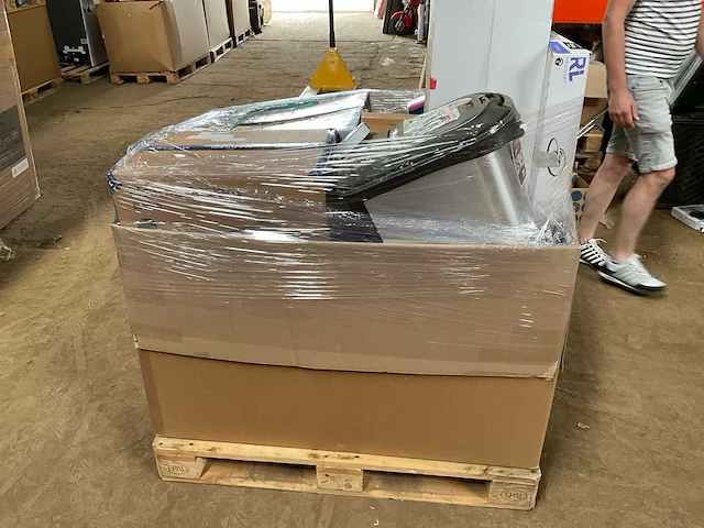 Pallet retourgoederen - afbeelding 7 van  12