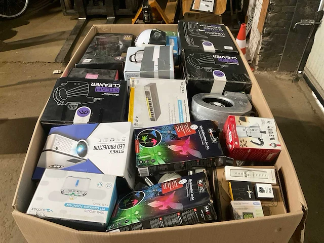 Pallet retourgoederen - afbeelding 21 van  23