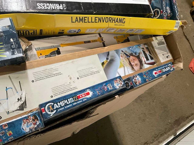 Pallet retourgoederen - afbeelding 4 van  22