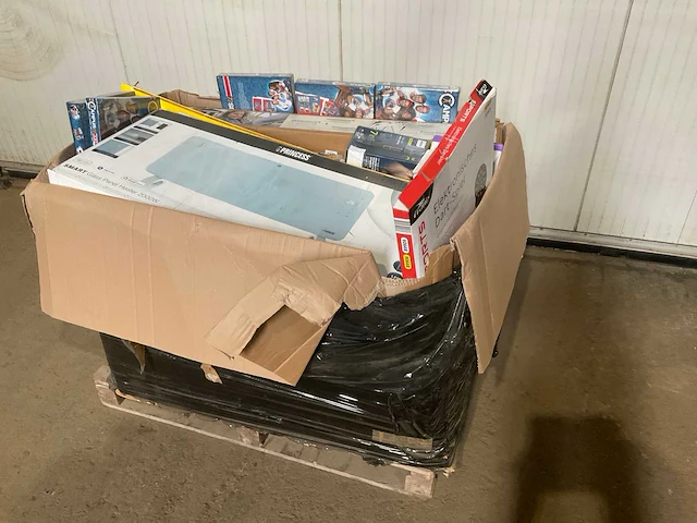 Pallet retourgoederen - afbeelding 1 van  22