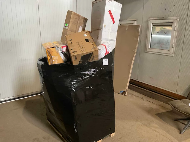 Pallet retourgoederen - afbeelding 8 van  14