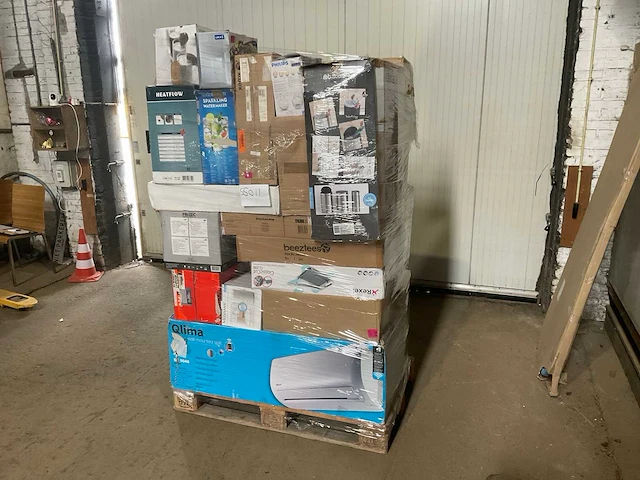 Pallet retourgoederen - afbeelding 1 van  23