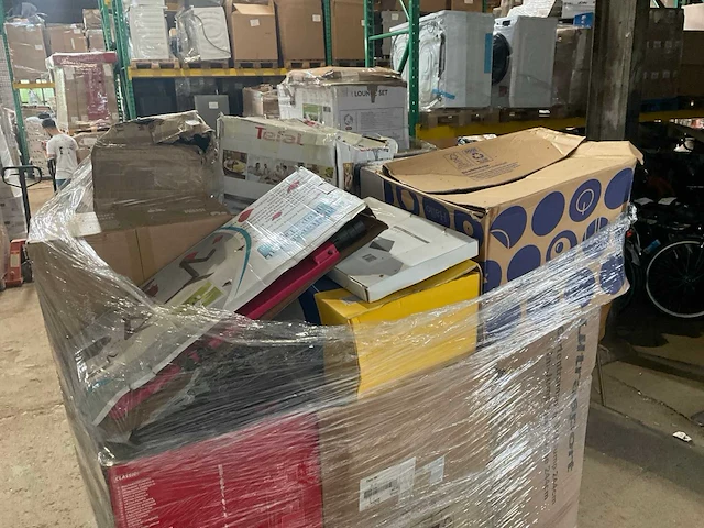 Pallet retourgoederen - afbeelding 15 van  23