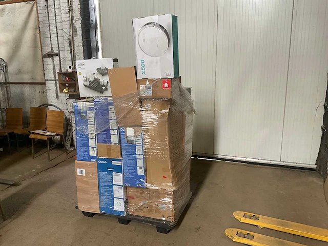 Pallet retourgoederen - afbeelding 1 van  21