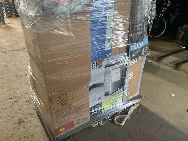 Pallet retourgoederen - afbeelding 14 van  21