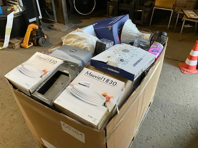 Pallet retourgoederen - afbeelding 23 van  24